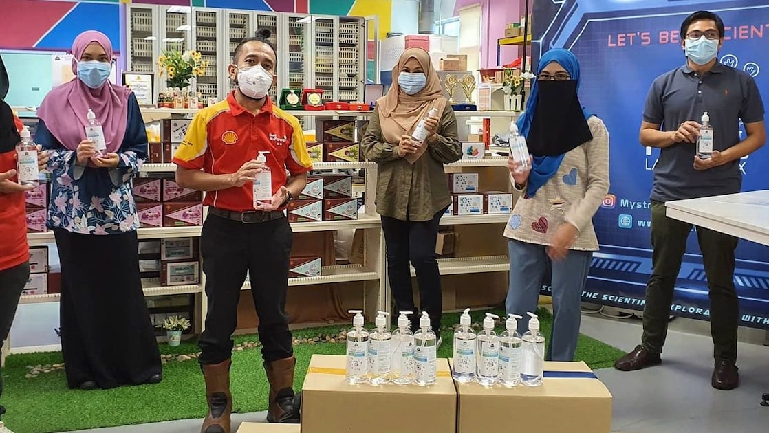 Collaboration with USIM to create face shields and sanitisers