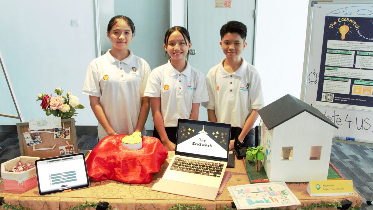 The first runner-up, team XO_Leiune with their invention.