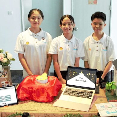 The first runner-up, team XO_Leiune with their invention.