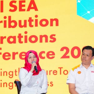 Faridah as part of a panelist in a Shell event.
