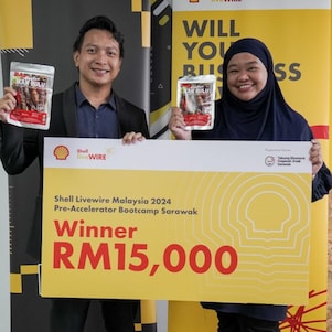 Nur Izzati Zalaluddin & Muhammad Farid Anuar