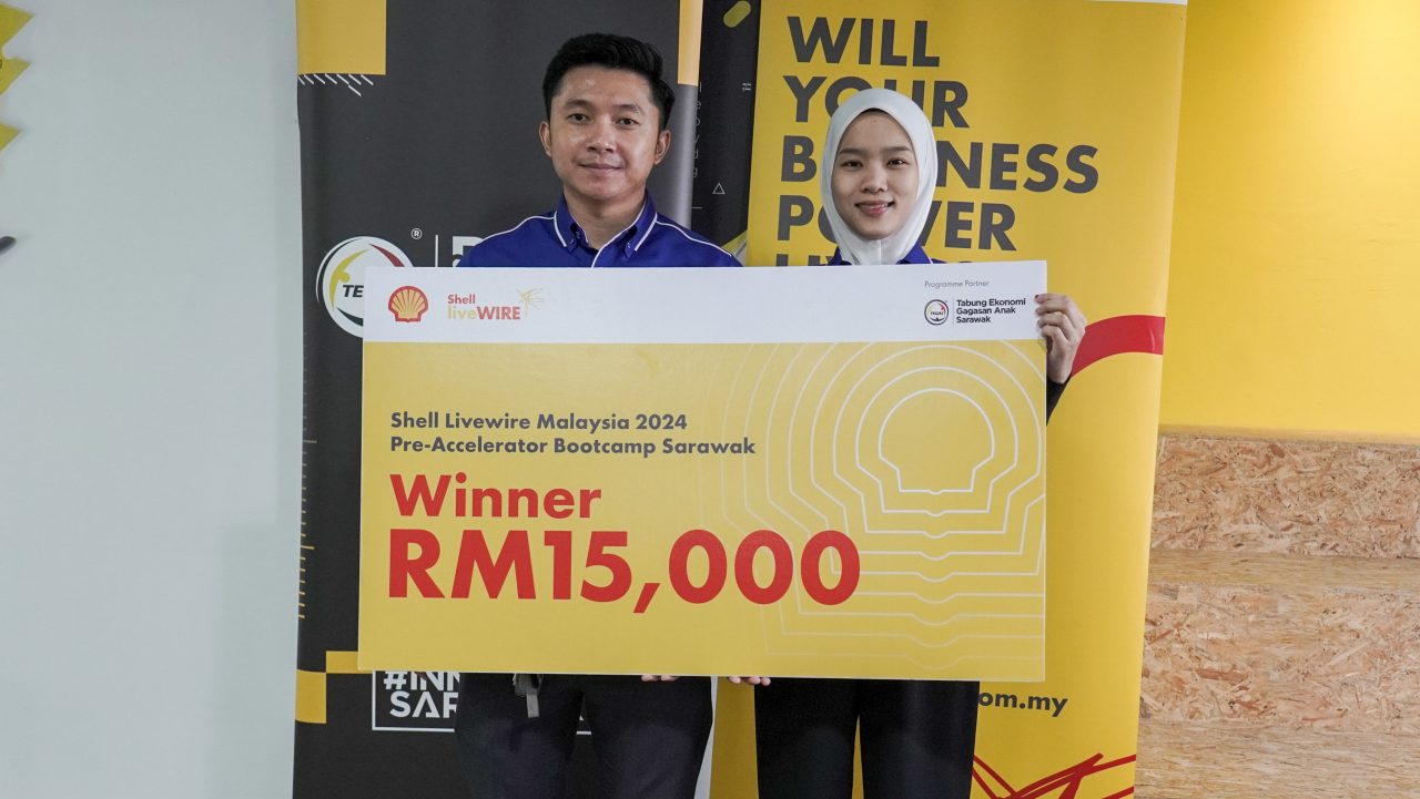 Shahrul Hazeed Mohd Hisyam & Effa Zulaikha Sangkap