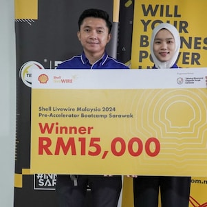Shahrul Hazeed Mohd Hisyam & Effa Zulaikha Sangkap