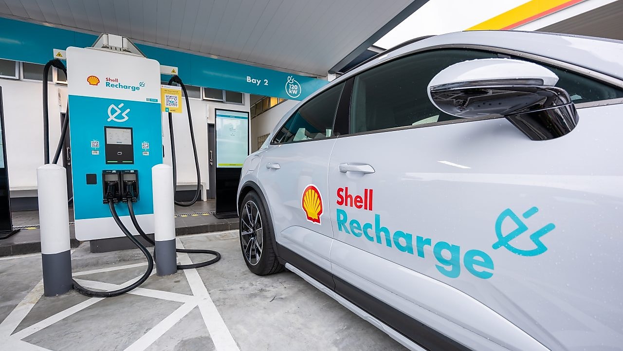 An EV parked at a Shell Recharge High-Performance Charging bay