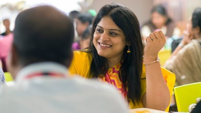 Shell employees during lunch