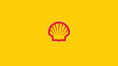 The Shell pecten on a retail service station