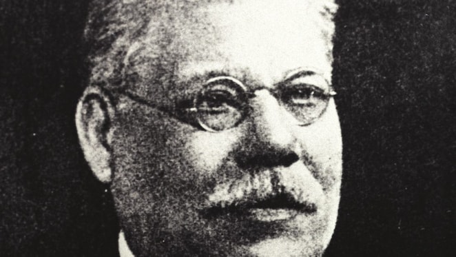 Dr Charles Hose
