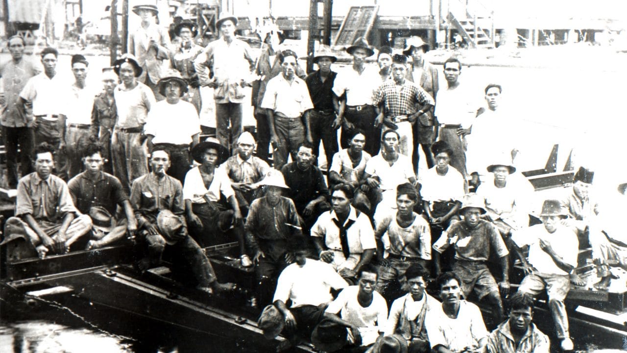 Marine Slipway workers of the early years