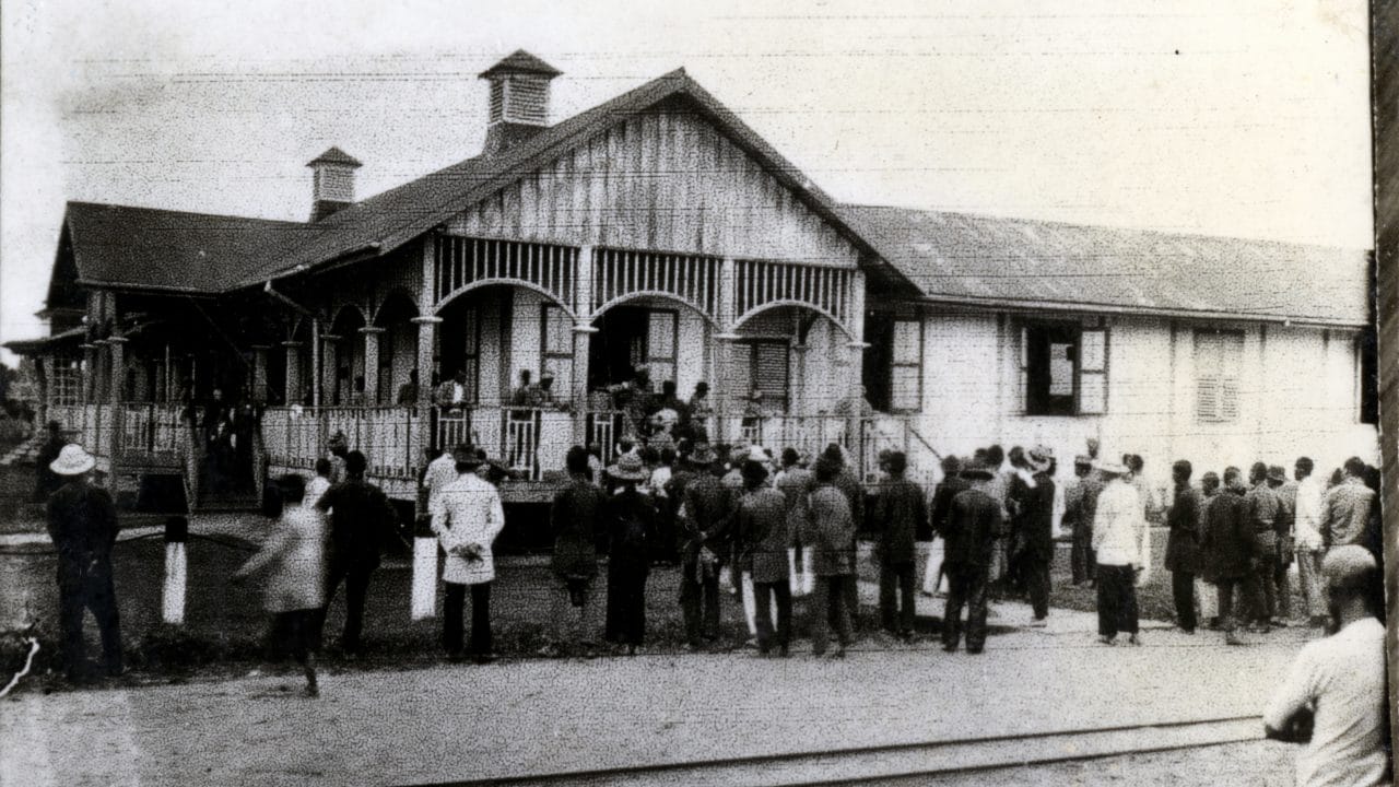 Pay day at Miri Head Office, 1918