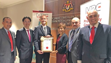 SSB wins Gold Award, the first for Oil and Gas company, for Lean Management from the Malaysian Productivity Corporation (MPC) under Ministry of International Trade and Industry (MITI)