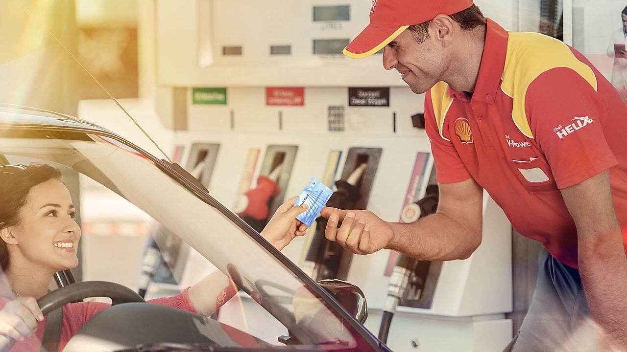 paying at shell station