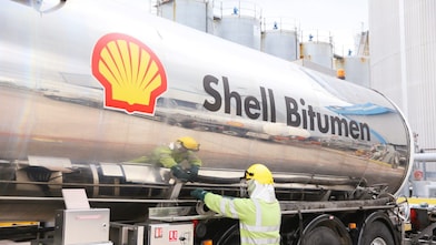 Shell Bitumen truck