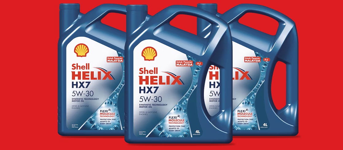 Packshot of Shell Helix HX5 SN 10W-30