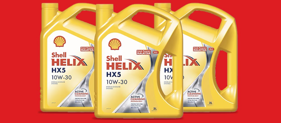 Packshot of Shell Helix HX5 SN 10W-30