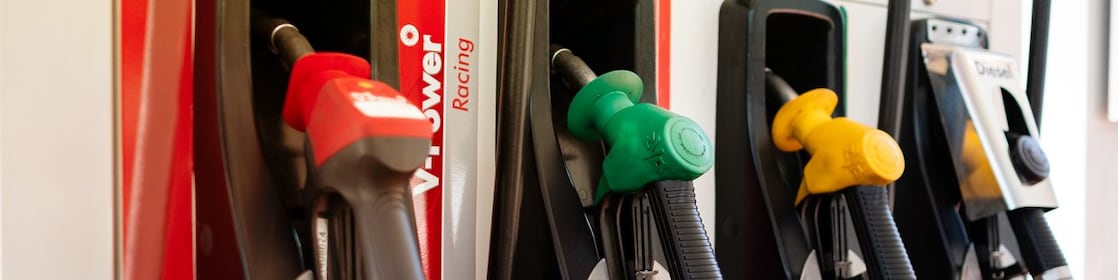 Shell fuel nozzle