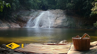 Pantai Tanjung Batu, Sarawak